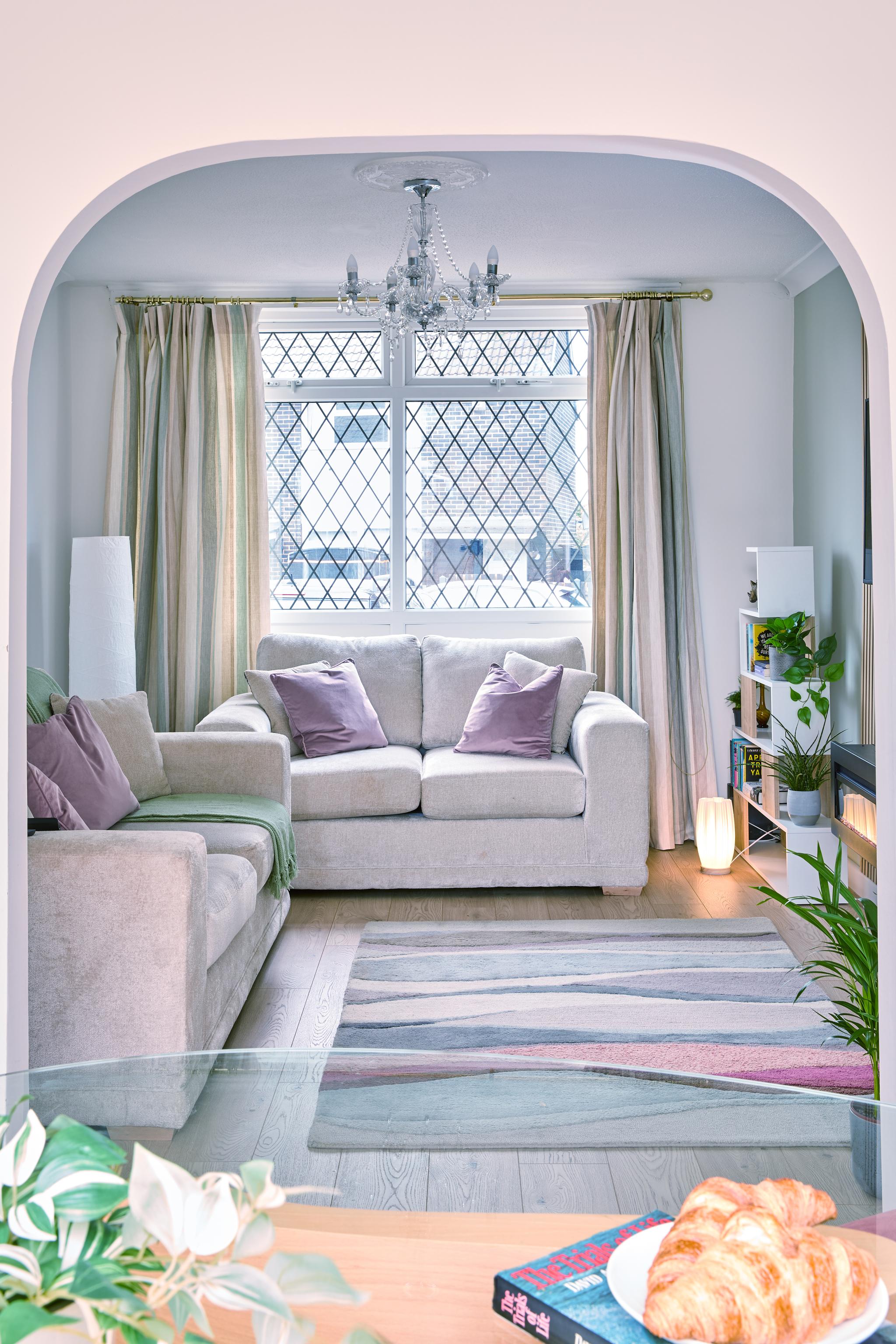 Cosy Nook - 3 Bedroom Retreat with Private Garden3